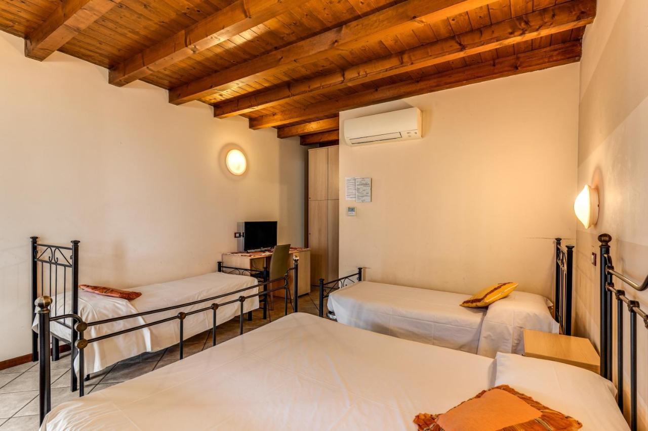 Agriturismo Pozzo Fiorito Castiglione delle Stiviere Kültér fotó