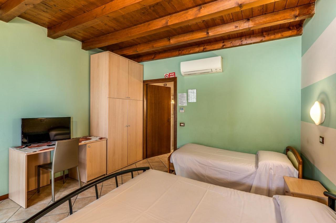 Agriturismo Pozzo Fiorito Castiglione delle Stiviere Kültér fotó