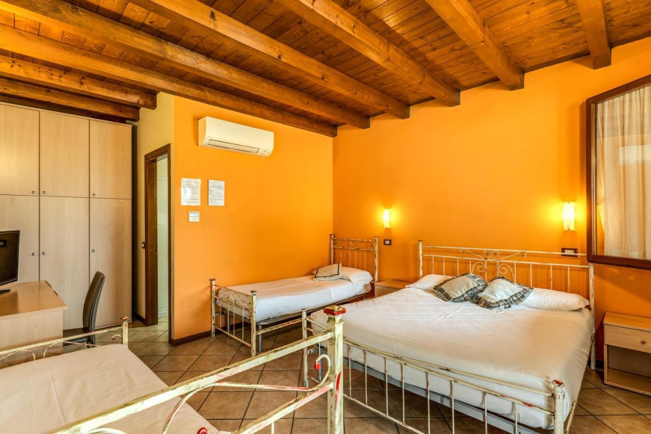 Agriturismo Pozzo Fiorito Castiglione delle Stiviere Kültér fotó